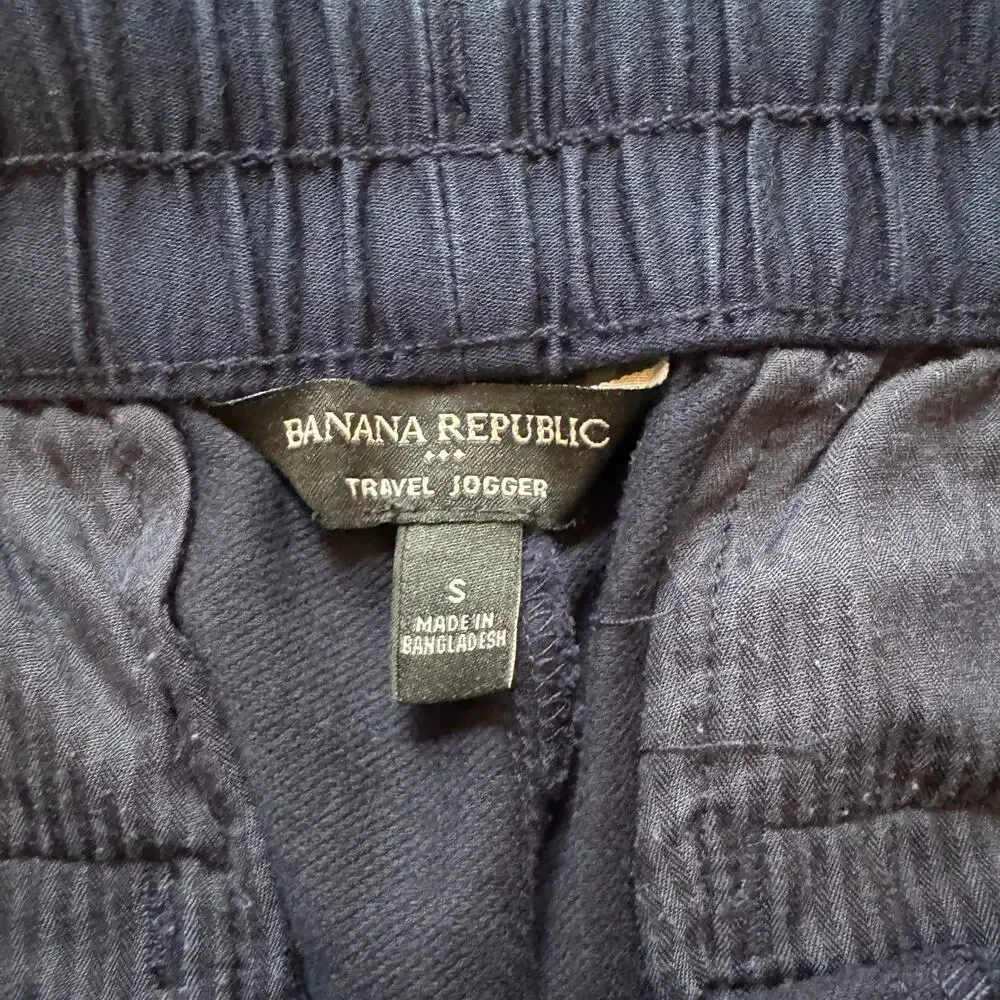 Banana Republic Men’s Travel Jogger Pants Small Navy Blue Stretch Cotton